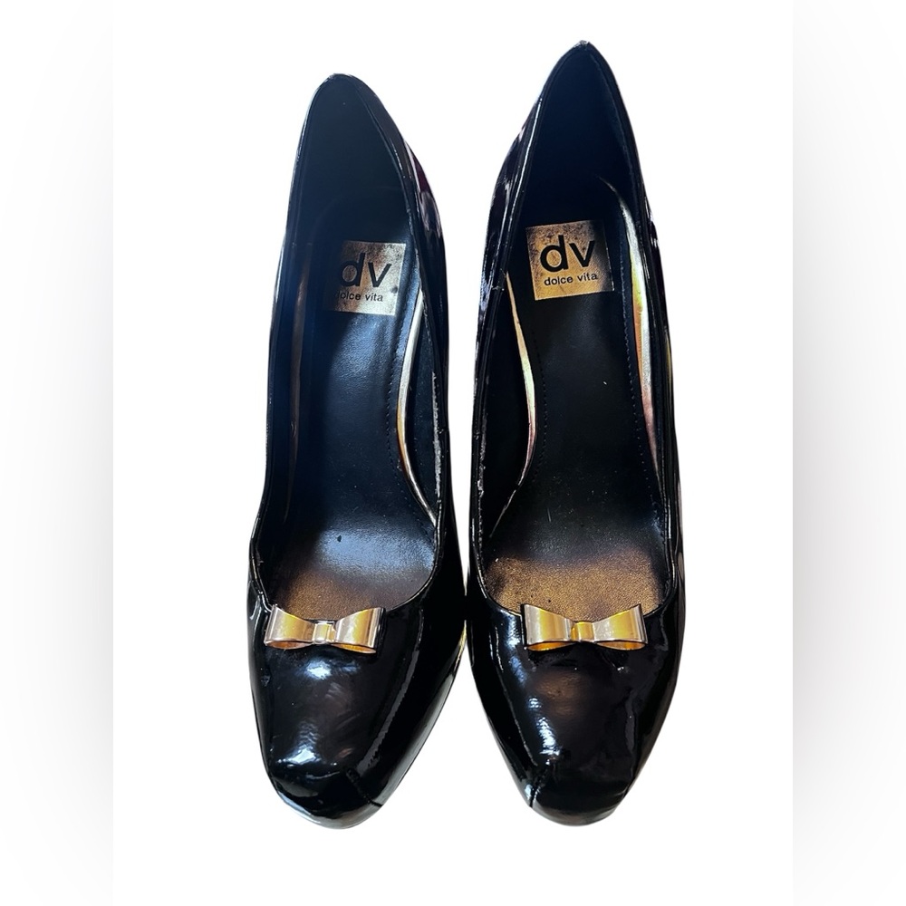DV BY DOLCE VITA WOMENS
"BUNNY" PLATFORM PUMP BLACK SIZE 9